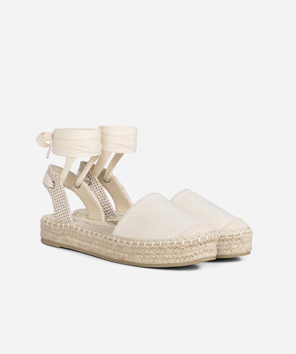 Alpercatas rasas com amarra&ccedil;&atilde;o image number null